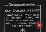 Standbild Piloten der US-Armee San Antonio Texas USA, 1935, aus Sekunde 7 historischem Filmmaterial Videoclip 65675027482
