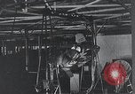Standbild früher Flugsimulator Dayton Ohio USA, 1935, aus Sekunde 29 historischem Filmmaterial Videoclip 65675027483