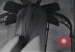 Standbild früher Flugsimulator Dayton Ohio USA, 1935, aus Sekunde 58 historischem Filmmaterial Videoclip 65675027483
