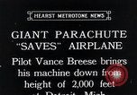 Standbild pilot Vance Breese Detroit Michigan USA, 1935, aus Sekunde 4 historischem Filmmaterial Videoclip 65675027484