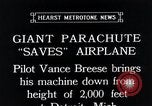 Standbild pilot Vance Breese Detroit Michigan USA, 1935, aus Sekunde 6 historischem Filmmaterial Videoclip 65675027484