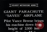 Standbild pilot Vance Breese Detroit Michigan USA, 1935, aus Sekunde 8 historischem Filmmaterial Videoclip 65675027484