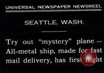Standbild Boeing 221 Monomail Postzustellflugzeug Seattle Washington USA, 1935, aus Sekunde 7 historischem Filmmaterial Videoclip 65675027485