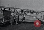 Immagine di O-38 aeroplano Rockwell field California USA, 1935, secondo 13 filmato di repertorio 65675027488