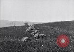 Immagine di Il francese Hotchkiss modello 1914 heavy machine gun Picardia Francia, 1918, secondo 21 filmato di repertorio 65675027492