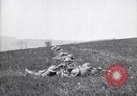 Immagine di Il francese Hotchkiss modello 1914 heavy machine gun Picardia Francia, 1918, secondo 47 filmato di repertorio 65675027492