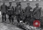 Immagine di Prigionieri di guerra tedeschi Cantigny Francia, 1918, secondo 47 filmato di repertorio 65675027496