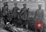 Immagine di Prigionieri di guerra tedeschi Cantigny Francia, 1918, secondo 52 filmato di repertorio 65675027496