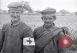 Immagine di Prigionieri di guerra tedeschi Cantigny Francia, 1918, secondo 61 filmato di repertorio 65675027496