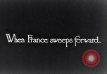 Standbild montiert Französische Kavallerie Frankreich, 1916, aus Sekunde 6 historischem Filmmaterial Videoclip 65675027508