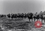Standbild montiert Französische Kavallerie Frankreich, 1916, aus Sekunde 13 historischem Filmmaterial Videoclip 65675027508