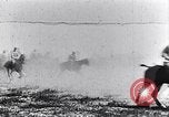Standbild montiert Französische Kavallerie Frankreich, 1916, aus Sekunde 60 historischem Filmmaterial Videoclip 65675027508