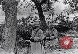 Immagine di Dirigere l'artiglieria francese Francia, 1916, secondo 45 filmato di repertorio 65675027510