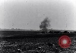 Immagine di Il bombardamento Fiandre, 1916, secondo 28 filmato di repertorio 65675027511