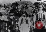 Immagine di Reggimento francese di ritorno dalla parte anteriore Francia, 1917, secondo 57 filmato di repertorio 65675027514