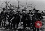 Image Les officiers britanniques de haut rang sur la tournée d'inspection à l'avant France, 1915, de la seconde 7 séquences d'archives historiques vidéo 65675027524