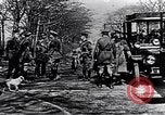 Image Les officiers britanniques de haut rang sur la tournée d'inspection à l'avant France, 1915, de la seconde 33 séquences d'archives historiques vidéo 65675027524