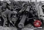 Immagine di British 60 pounder pezzo di campo Fiandre, 1916, secondo 16 filmato di repertorio 65675027528
