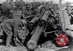 Immagine di British 60 pounder pezzo di campo Fiandre, 1916, secondo 21 filmato di repertorio 65675027528