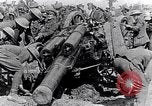 Immagine di British 60 pounder pezzo di campo Fiandre, 1916, secondo 27 filmato di repertorio 65675027528