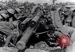 Immagine di British 60 pounder pezzo di campo Fiandre, 1916, secondo 28 filmato di repertorio 65675027528