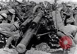 Immagine di British 60 pounder pezzo di campo Fiandre, 1916, secondo 29 filmato di repertorio 65675027528
