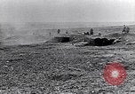 Image des unités d'artillerie britannique France, 1916, de la seconde 51 séquences d'archives historiques vidéo 65675027529