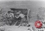 Image des unités d'artillerie britannique France, 1916, de la seconde 61 séquences d'archives historiques vidéo 65675027529