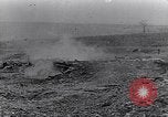 Image des unités d'artillerie britannique France, 1916, de la seconde 15 séquences d'archives historiques vidéo 65675027530