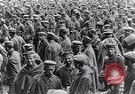 Image des prisonniers de guerre allemands France, 1917, de la seconde 19 séquences d'archives historiques vidéo 65675027535