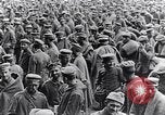 Image des prisonniers de guerre allemands France, 1917, de la seconde 21 séquences d'archives historiques vidéo 65675027535