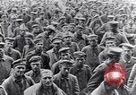 Image des prisonniers de guerre allemands France, 1917, de la seconde 55 séquences d'archives historiques vidéo 65675027535