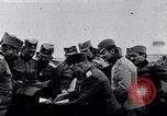 Standbild serbische Generäle review serbische Soldaten Ersten Weltkrieg Thessaloniki Griechenland, 1917, aus Sekunde 9 historischem Filmmaterial Videoclip 65675027538