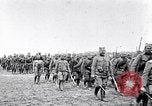 Standbild serbische Generäle review serbische Soldaten Ersten Weltkrieg Thessaloniki Griechenland, 1917, aus Sekunde 54 historischem Filmmaterial Videoclip 65675027538