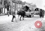 Standbild Verstärkung der französischen Truppen Kopf zu Ersten Weltkrieg vorne Frankreich, 1917, aus Sekunde 28 historischem Filmmaterial Videoclip 65675027540