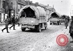 Standbild Verstärkung der französischen Truppen Kopf zu Ersten Weltkrieg vorne Frankreich, 1917, aus Sekunde 35 historischem Filmmaterial Videoclip 65675027540