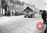 Standbild Verstärkung der französischen Truppen Kopf zu Ersten Weltkrieg vorne Frankreich, 1917, aus Sekunde 47 historischem Filmmaterial Videoclip 65675027540