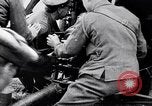 Standbild britische Soldaten feuern Artillerie an bulgarische Kräfte Ersten Weltkrieg Bulgarien, 1917, aus Sekunde 43 historischem Filmmaterial Videoclip 65675027541