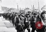 Image Chasseurs Alpins marching in Première Guerre Mondiale France, 1917, de la seconde 19 séquences d'archives historiques vidéo 65675027542