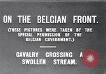 Image radeaux faite de perches et de sacs de toile Belgique, 1915, de la seconde 6 séquences d'archives historiques vidéo 65675027547