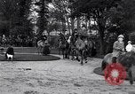 Immagine di Equestrians Inghilterra, 1916, secondo 20 filmato di repertorio 65675027554