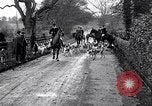 Immagine di Equestrians Inghilterra, 1916, secondo 49 filmato di repertorio 65675027554