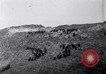 Image charge d'infanterie belge Nieuport Belgique, 1914, de la seconde 62 séquences d'archives historiques vidéo 65675027555