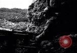 Standbild französischen machine gun emplacement Ersten Weltkrieg Maurepas Yvelines Frankreich, 1917, aus Sekunde 24 historischem Filmmaterial Videoclip 65675027558