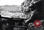 Standbild französischen machine gun emplacement Ersten Weltkrieg Maurepas Yvelines Frankreich, 1917, aus Sekunde 28 historischem Filmmaterial Videoclip 65675027558