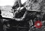 Standbild französischen machine gun emplacement Ersten Weltkrieg Maurepas Yvelines Frankreich, 1917, aus Sekunde 35 historischem Filmmaterial Videoclip 65675027558