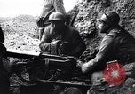 Standbild französischen machine gun emplacement Ersten Weltkrieg Maurepas Yvelines Frankreich, 1917, aus Sekunde 38 historischem Filmmaterial Videoclip 65675027558
