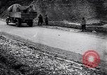 Standbild Transport Französische Artillerie Ersten Weltkrieg Maurepas Yvelines Frankreich, 1917, aus Sekunde 7 historischem Filmmaterial Videoclip 65675027559