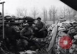 Standbild französischen Gräben während Ersten Weltkrieg Frankreich, 1917, aus Sekunde 34 historischem Filmmaterial Videoclip 65675027561