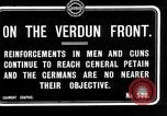 Immagine di Esercito francese rinforzi soldato legata a Verdun Verdun Francia, 1916, secondo 9 filmato di repertorio 65675027563